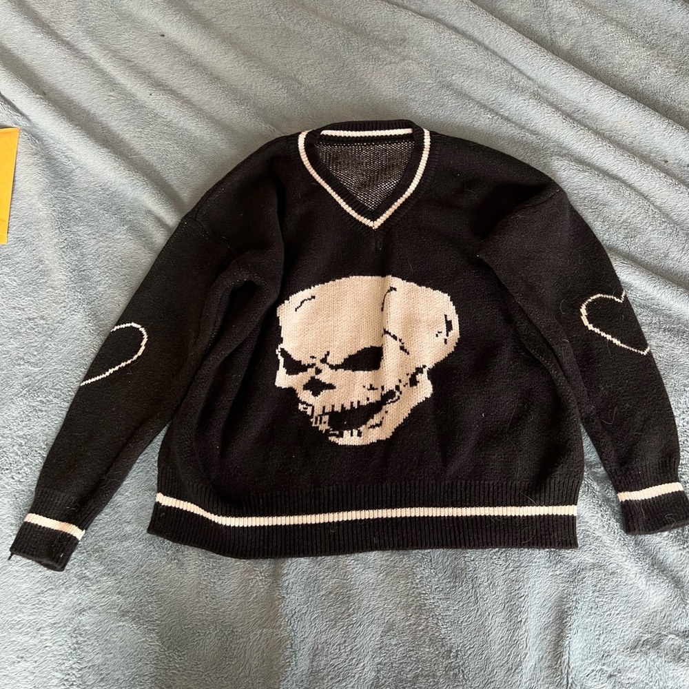 SOLD sebulube skull Sweater V-Neck Long Sleeve
